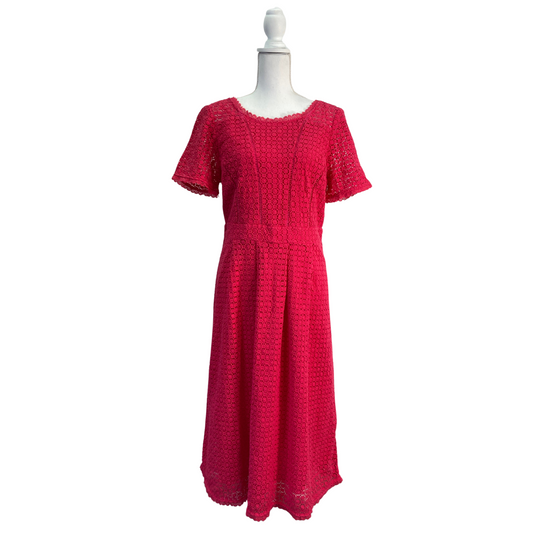 Boden Pink Lace Dress on mannequin front view