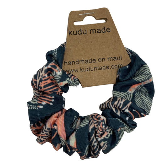 Headband and Scrunchie Bundle: Gray and Pink