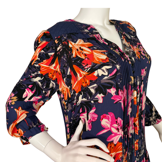 pre-loved Maeve Blue Dress with Pink and Orange Florals showcases a vibrant all-over floral print in shades of pink, orange, and white