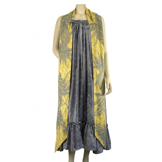 Nake'u Awai Hand Printed Mu'umu'u and Sash full view