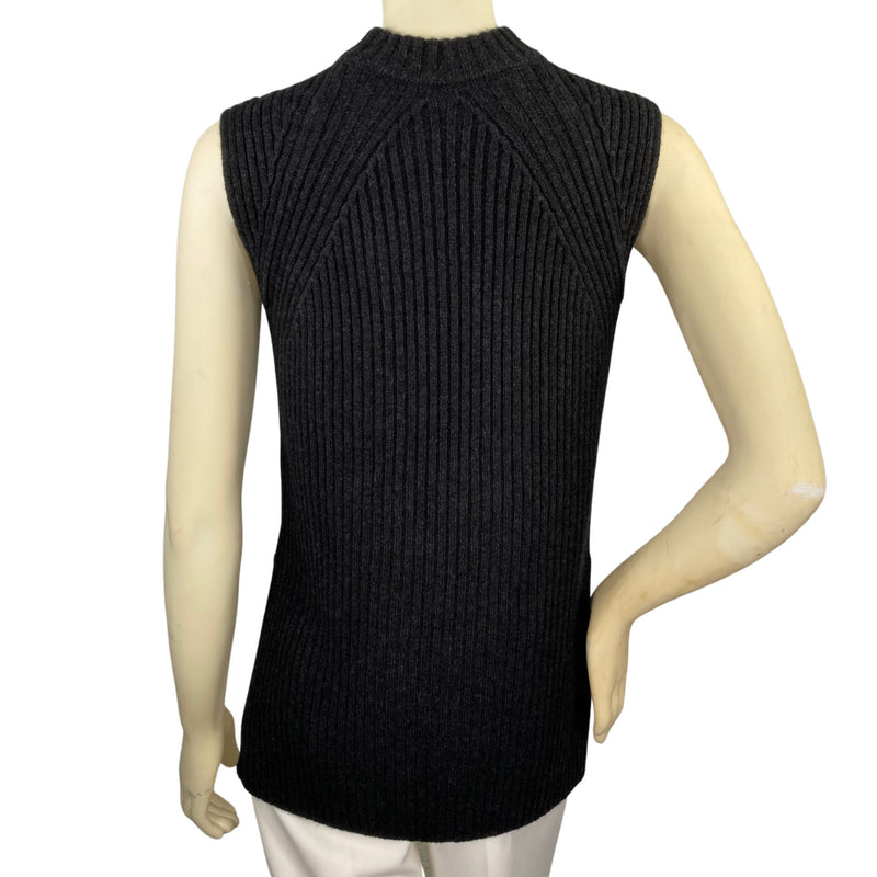 Load image into Gallery viewer, Sweater Vest (XS)
