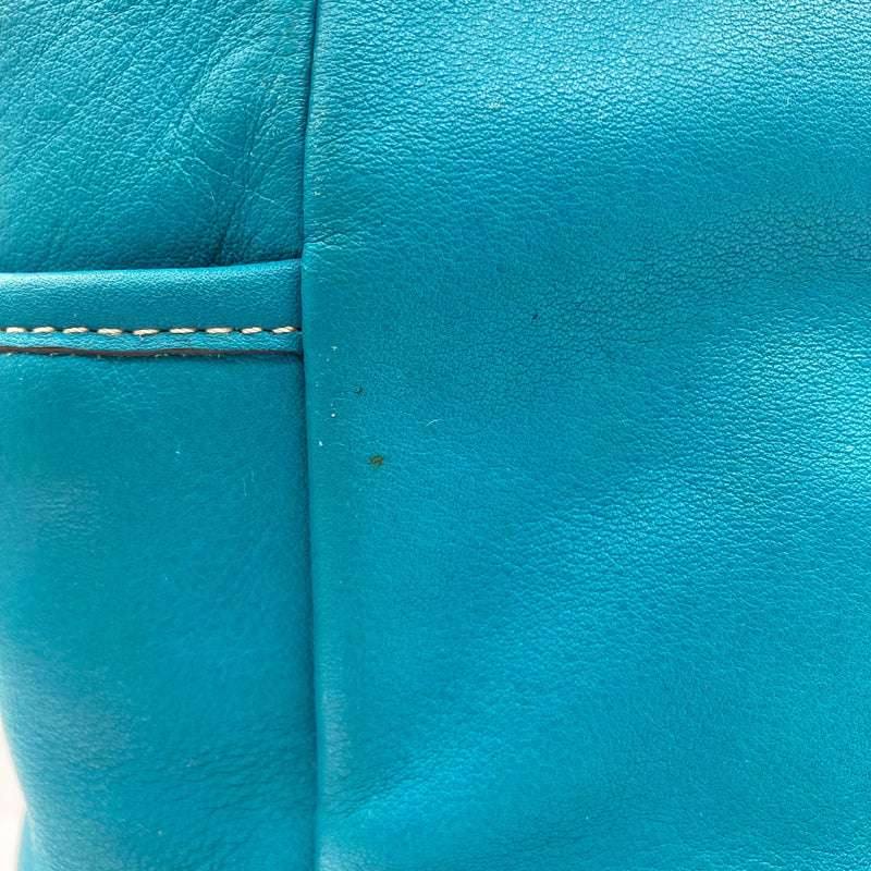 Load image into Gallery viewer, Turquoise Purse

