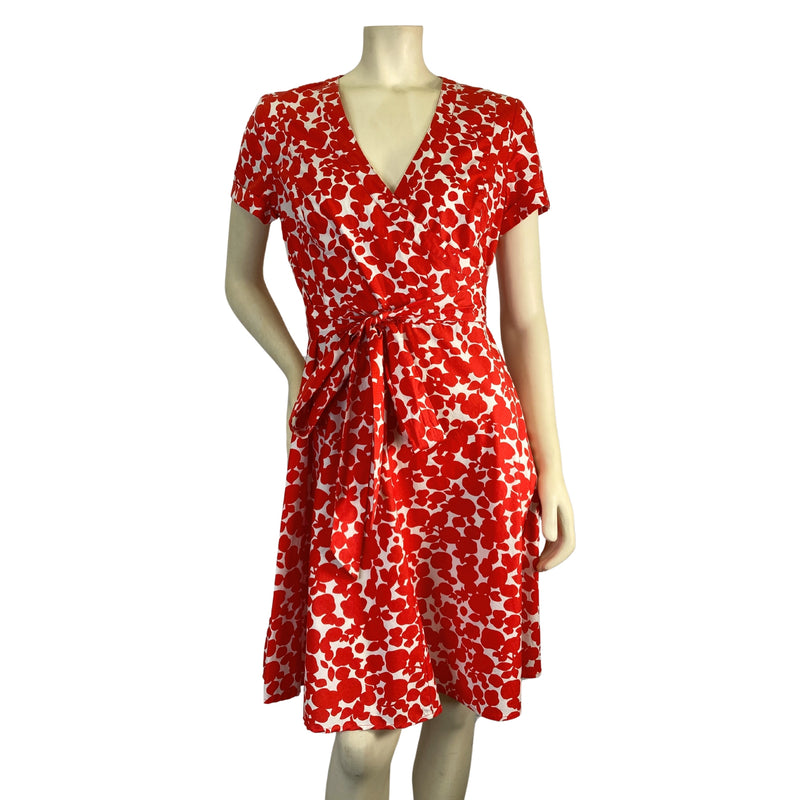 Load image into Gallery viewer, Boden White and Red Wrap Dress on mannequin front view
