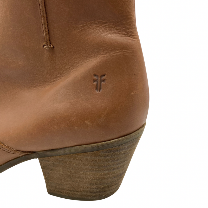 Load image into Gallery viewer, Frye Tan Leather Booties
