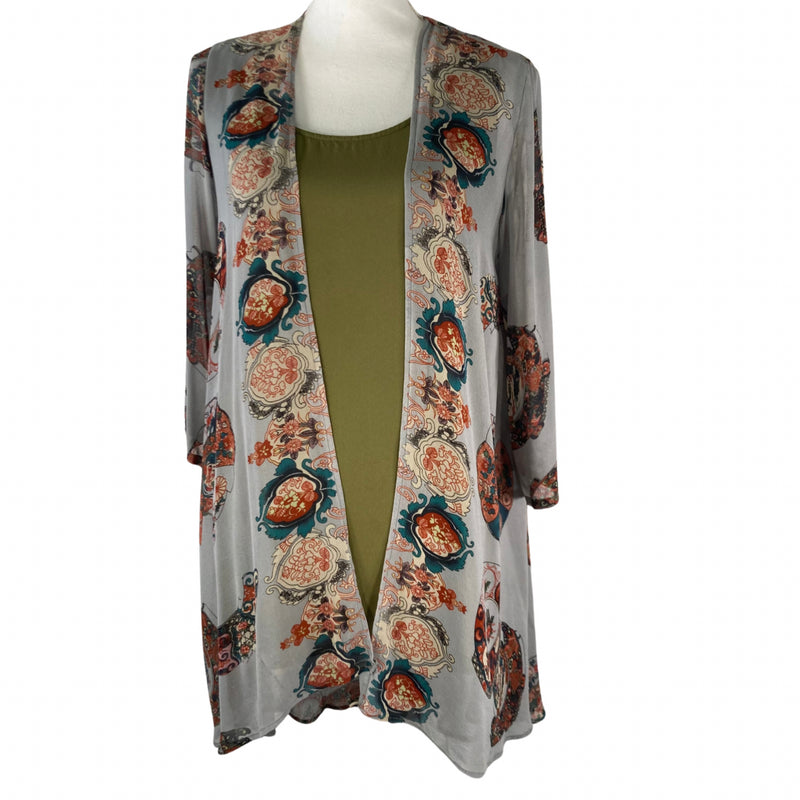 Load image into Gallery viewer, Citron Silk Medallion Blouse &amp; Tank Bundle
