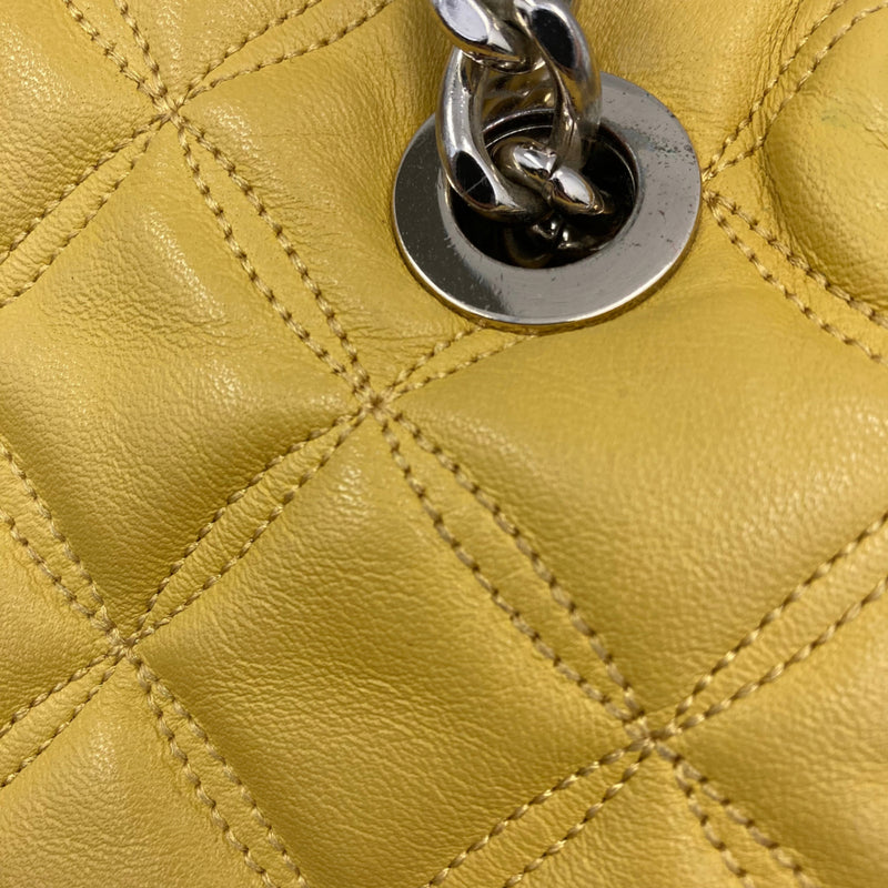 Load image into Gallery viewer, Mustard Quilted Handbag
