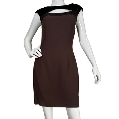 pre-loved Andrea Polizzi for Rex Lester Brown Mini Dress with Suede Neckline understated glamour with a contemporary edge. Crafted with clean lines and a form-flattering silhouette, the dress features a unique black suede neckline that adds texture and a touch of luxury.