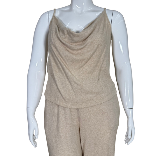 Soft, cozy, and effortlessly chic, this pre-loved Anthropologie 3 Piece Cozy Cream Lounge Set is your go-to for comfortable days while staying stylish.