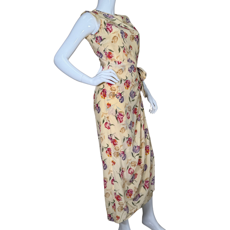 Load image into Gallery viewer, Mannequin wearing a floral dress on a white background
