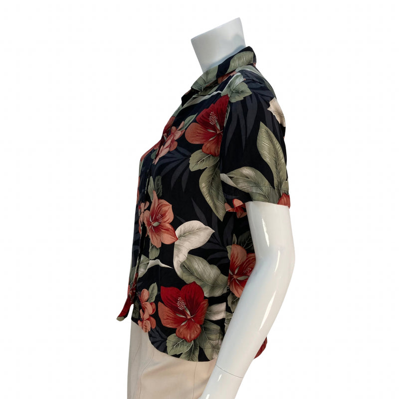 Load image into Gallery viewer, Tommy Bahama Tropical flowers Aloha Shirt by YWCA O&#39;ahu
