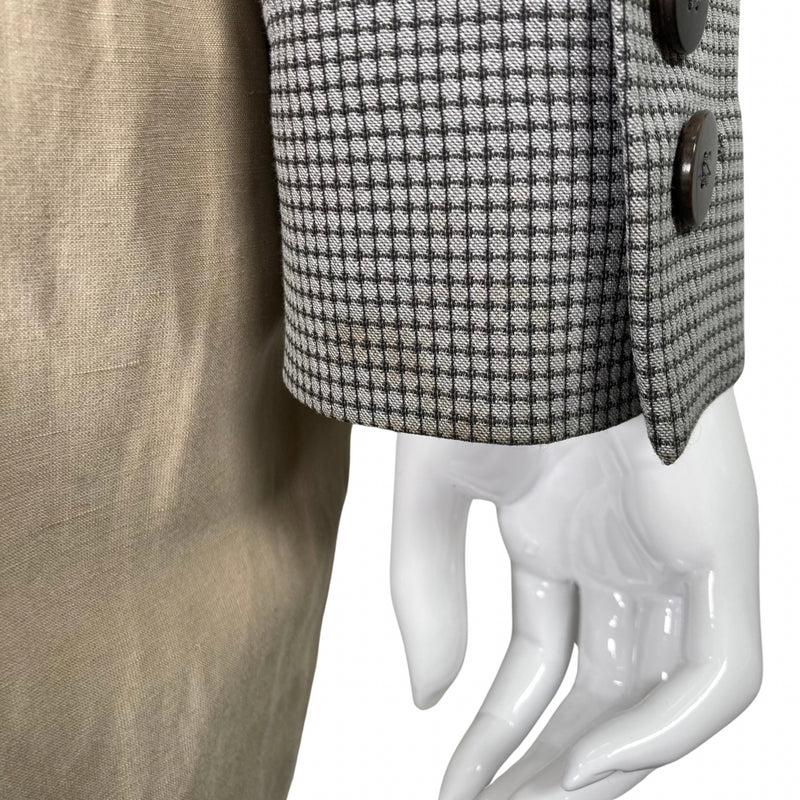 Load image into Gallery viewer, Vintage Gray Scoop Collar Blazer (L)
