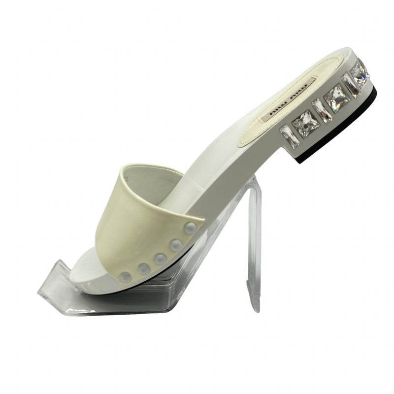 Load image into Gallery viewer, Miu Miu White Slide Sandals side view with jewel details
