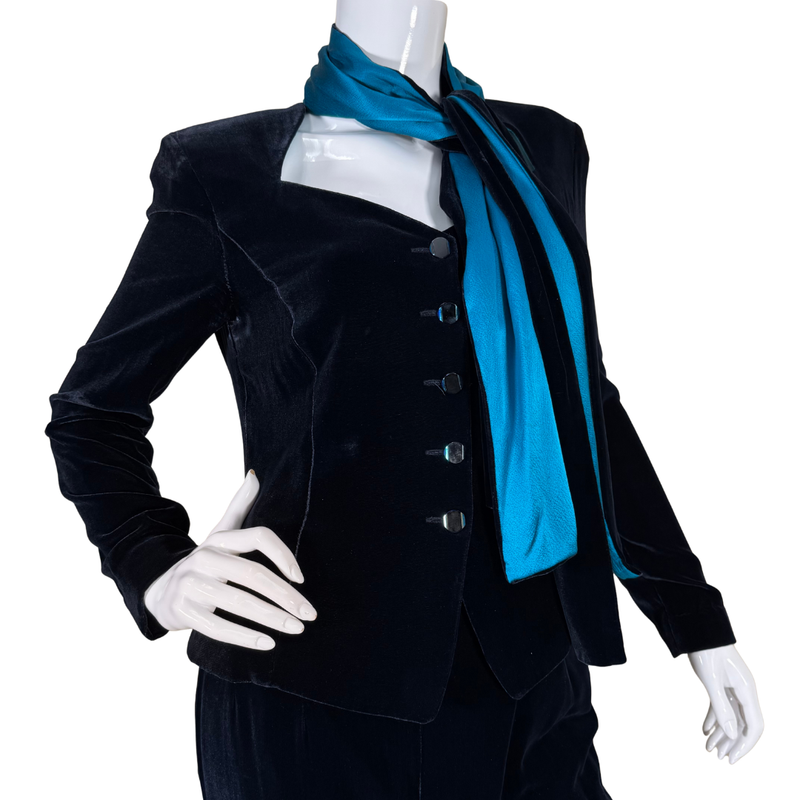 Load image into Gallery viewer, Black velvet outfit with a blue scarf on a mannequin against a white background
