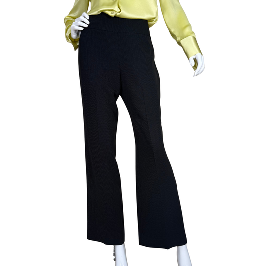 Elegant and easy to style, these pre-loved Giorgio Armani Black Mini Dot Patterned Pants are a wardrobe staple