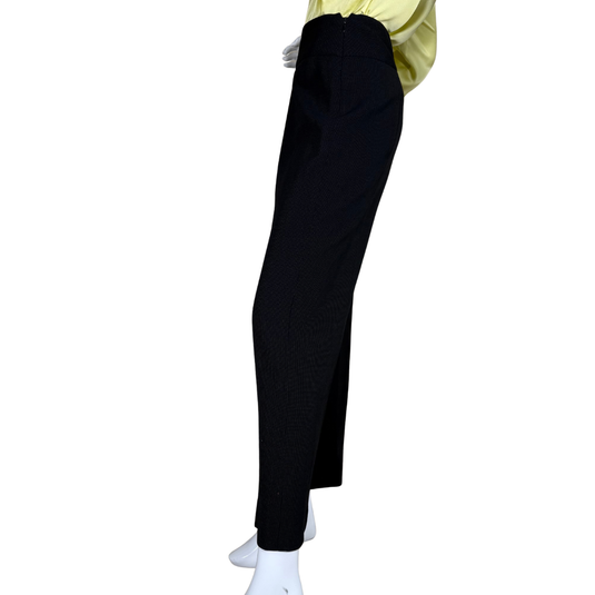 Elegant and easy to style, these pre-loved Giorgio Armani Black Mini Dot Patterned Pants are a wardrobe staple