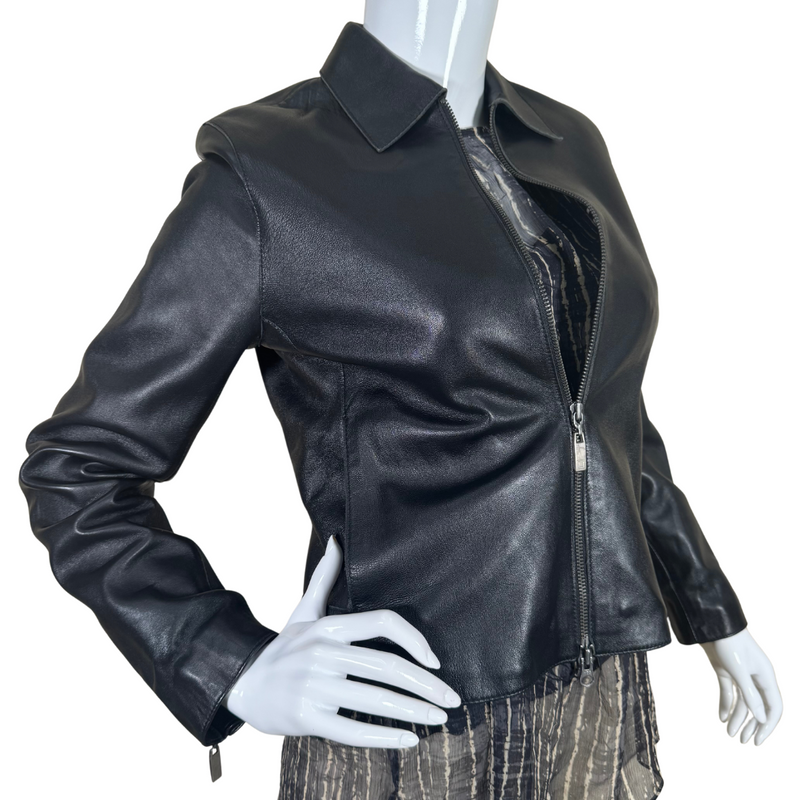 Load image into Gallery viewer, Issac Mizrahi Black Genuine Leather Jacket, a timeless piece that effortlessly combines edgy style with sophistication - side view
