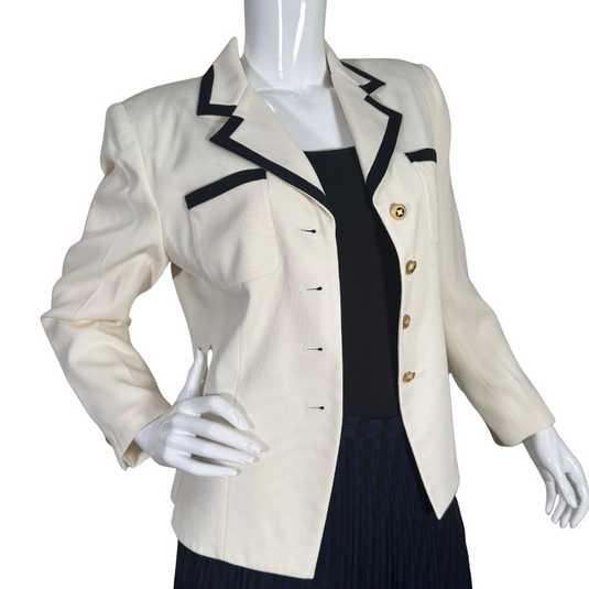 bold yet sophisticated Kasper A.S.L. Elegant White Blazer with Black Rims