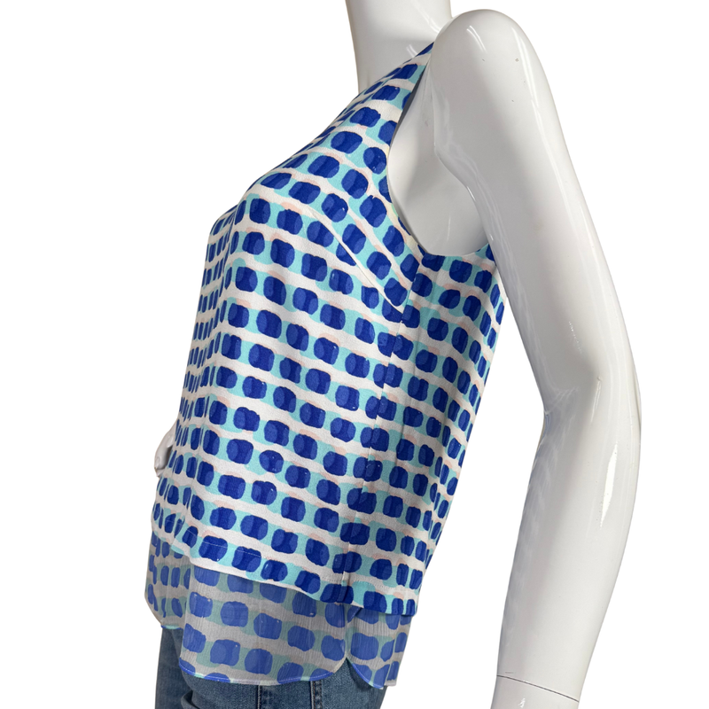 Load image into Gallery viewer, Mannequin wearing a blue and white patterned top on a white background
