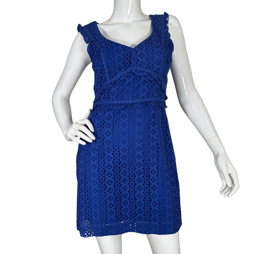 sleeveless pre-loved Lilly Pulitzer Blue Floral Embroidered Lace Dress features a charming eyelet lace overlay that adds texture and femininity