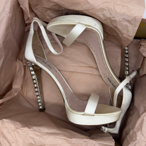 chic Miu Miu Pearl Satin Heigh Heels with Gem Diamonds are the perfect blend of elegance and allure