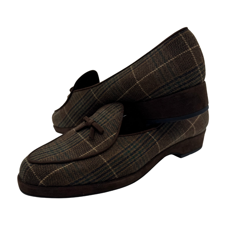 Load image into Gallery viewer, Stuart Weitzman Plaid Velvet Trim Loafers
