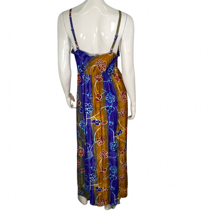 Load image into Gallery viewer, Jams World Charms Maxi Dress on mannequin backside view
