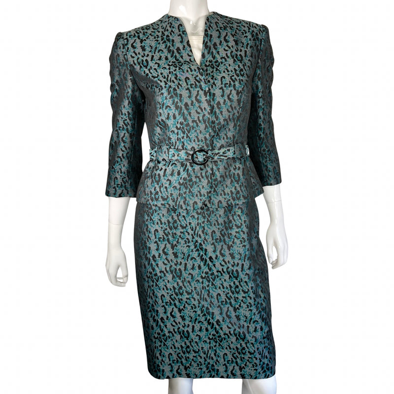 Load image into Gallery viewer, Tahari Modern Leopard Pattern Suit Set blue with a waist belt front view
