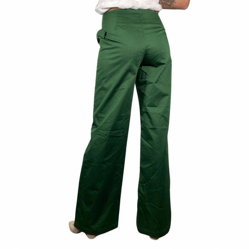 Load image into Gallery viewer, preloved, vibrant and stylish Antoine &amp; Lili Green Low Waist sleek Pants, backside view
