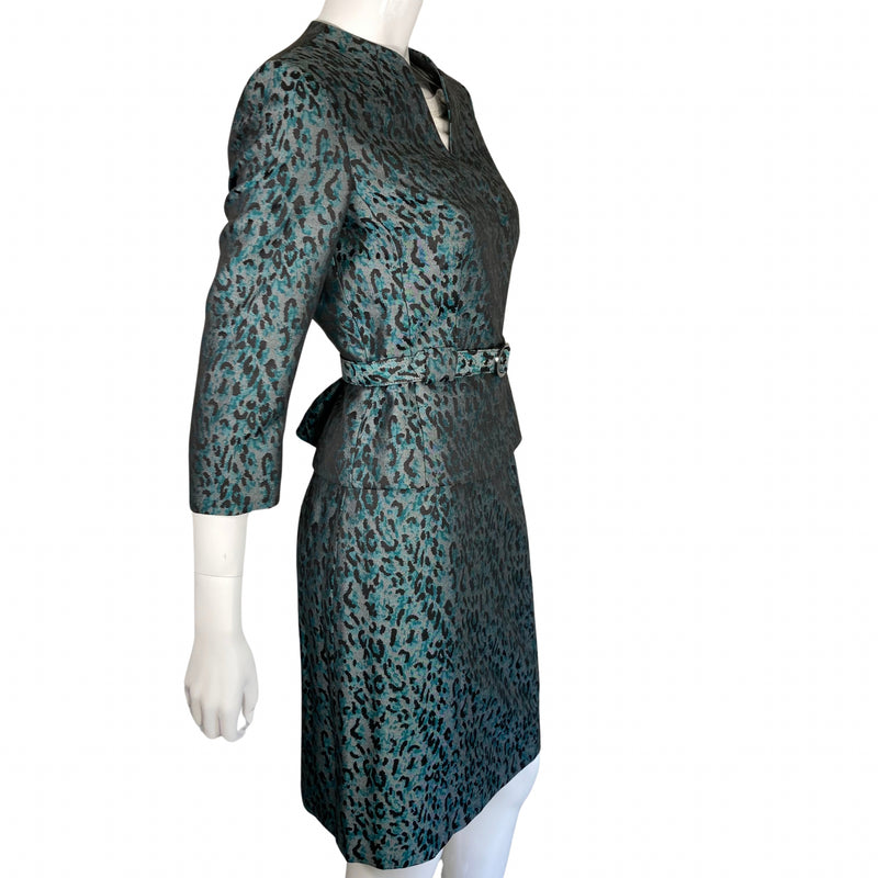 Load image into Gallery viewer, Tahari Modern Leopard Pattern Suit Set side view
