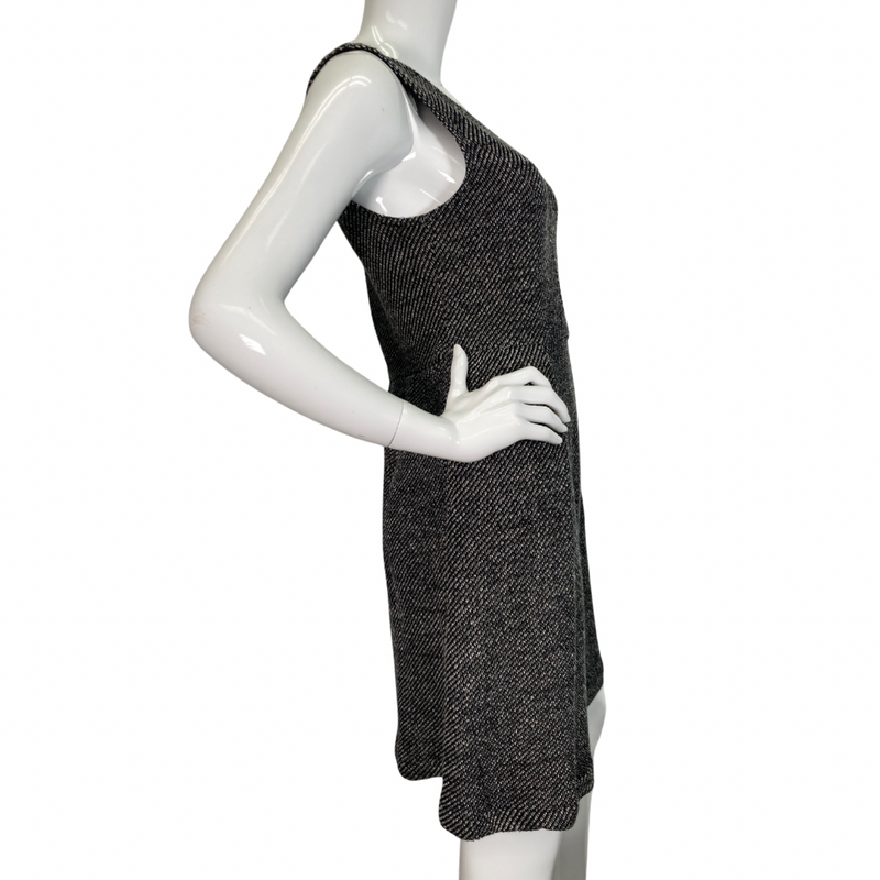 Load image into Gallery viewer, Madewell Grey Knitted Sleeveless Dress features a flattering V-neckline and a textured black-and-white herringbone pattern, creating a timeless and sophisticated look side view
