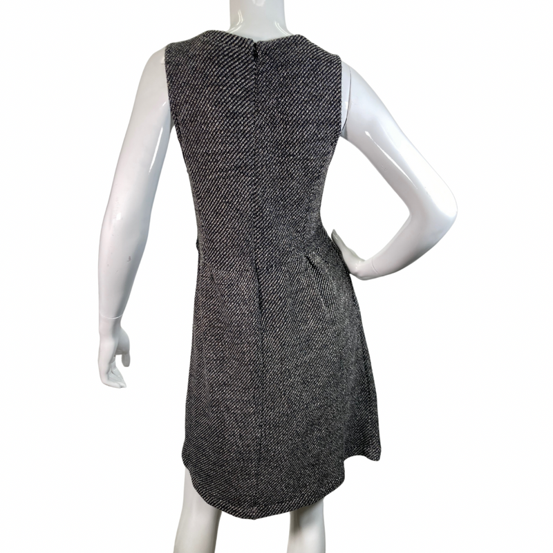 Load image into Gallery viewer, Madewell Grey Knitted Sleeveless Dress features a flattering V-neckline and a textured black-and-white herringbone pattern, creating a timeless and sophisticated look backside view
