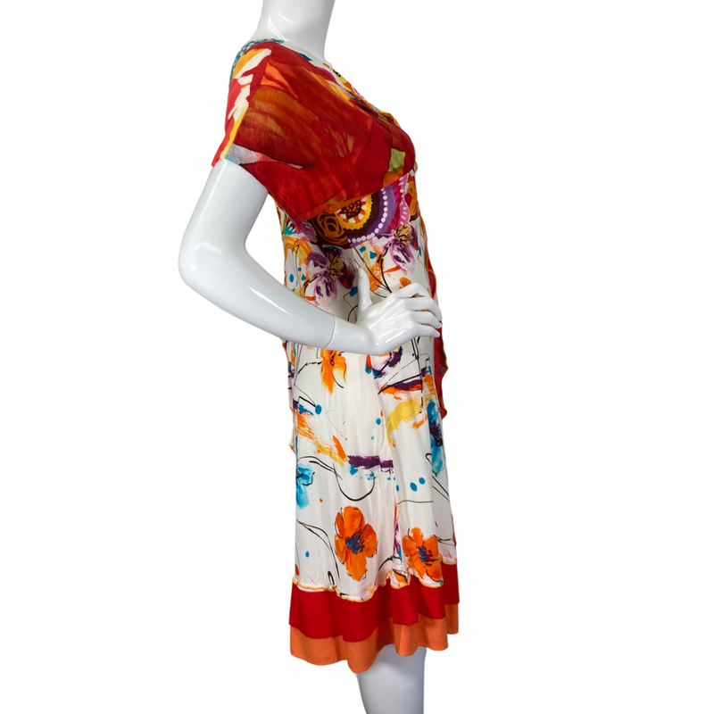 Load image into Gallery viewer, Jam&#39;s World Colorful Abstract Dress with V flattering V. Neckline side view
