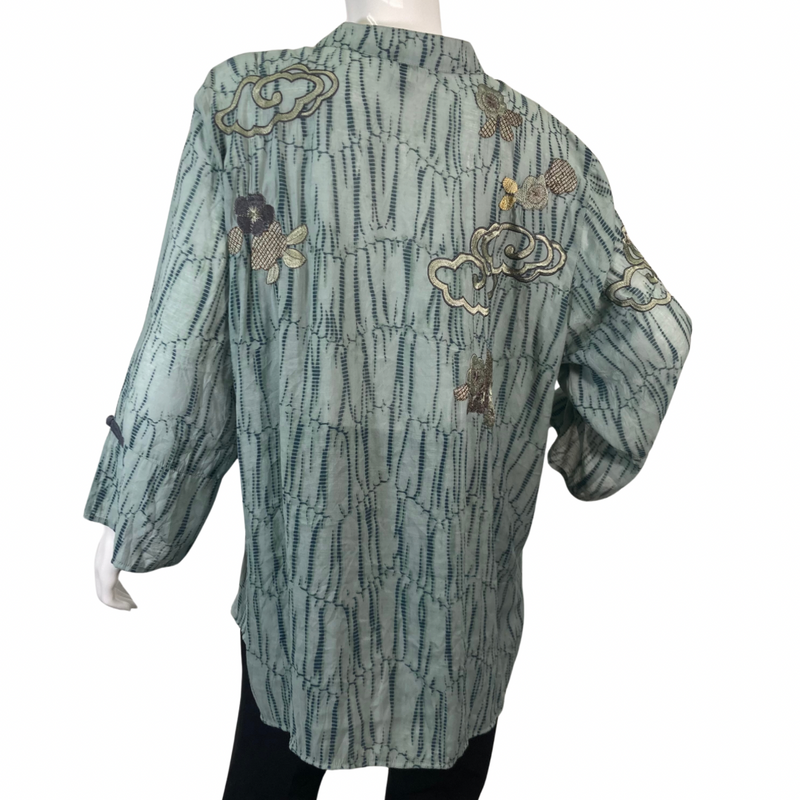 Load image into Gallery viewer, Citron Turquoise Blouse with Embroidered Flowers
