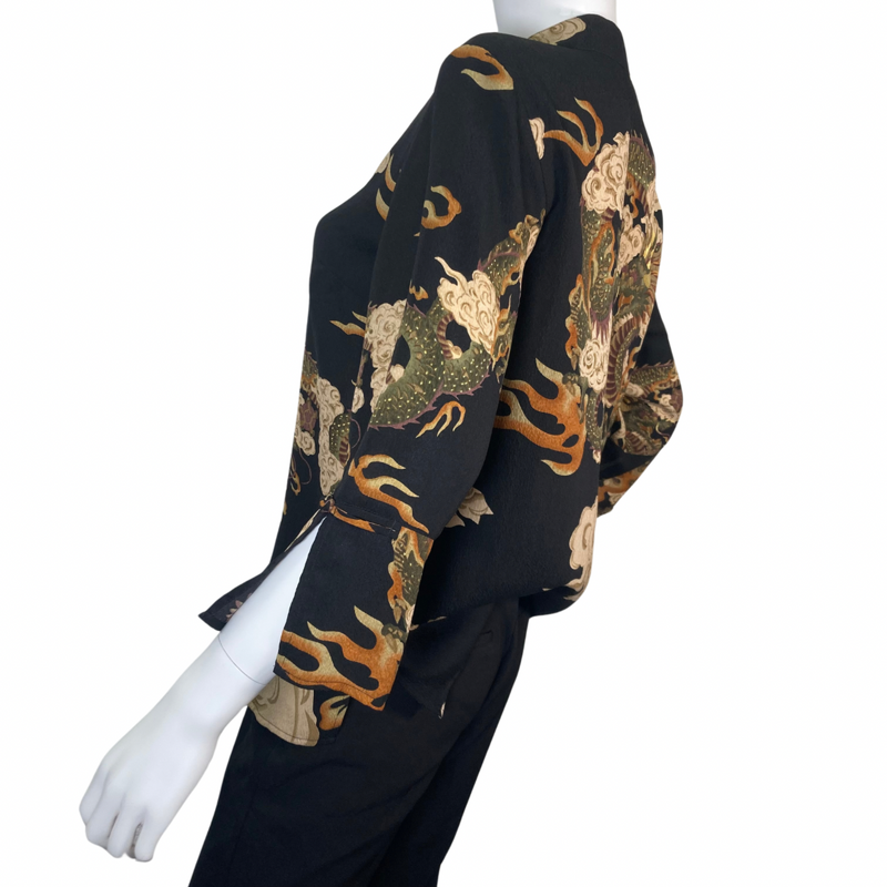 Load image into Gallery viewer, Citron Black Asian - Inspired Dragon Blouse
