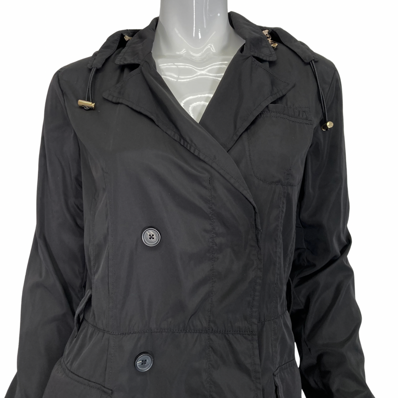 Load image into Gallery viewer, Henri Bendel Black Sleek Trench Raincoat close up of the neck line and shoulders
