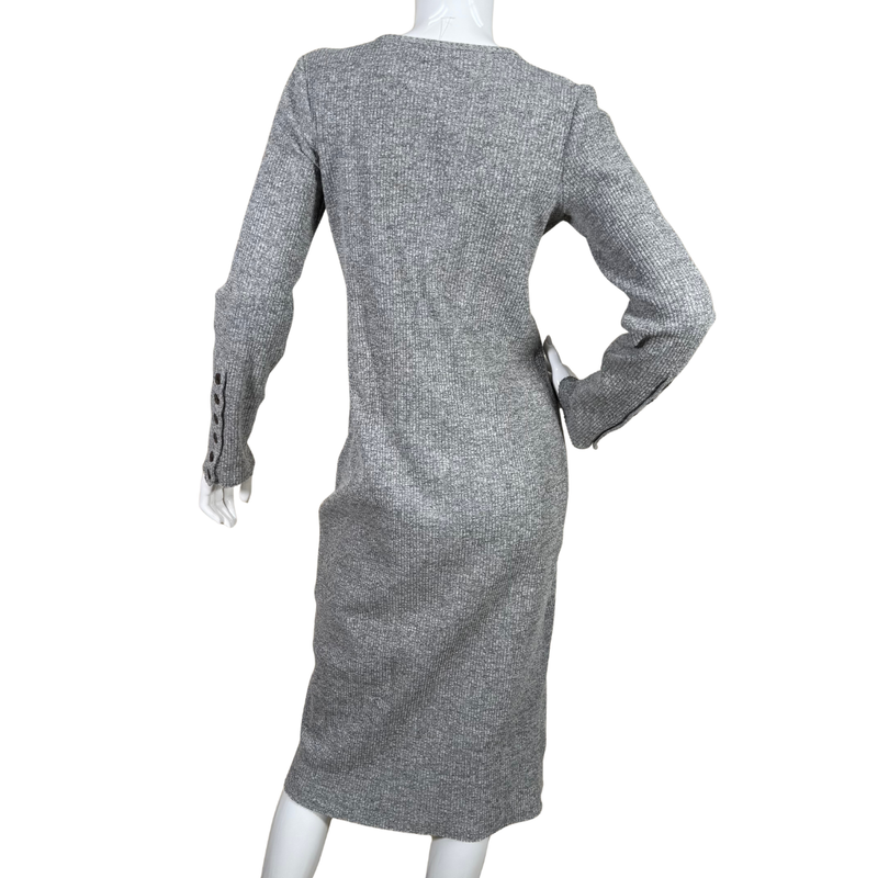 Load image into Gallery viewer, Vince Cozy Chic – Heather Gray Knit Dress. Crafted with soft stretch fabric, it offers all-day comfort while maintaining a sleek, modern silhouette.
