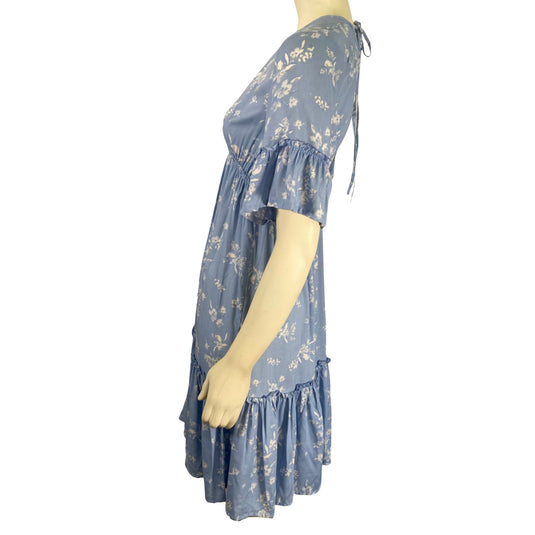 yireh ariana sky blue dress on mannequin side view
