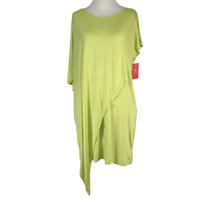 Load image into Gallery viewer, Ten Tomorrow Asymmetrical Green Dress on mannequin front view

